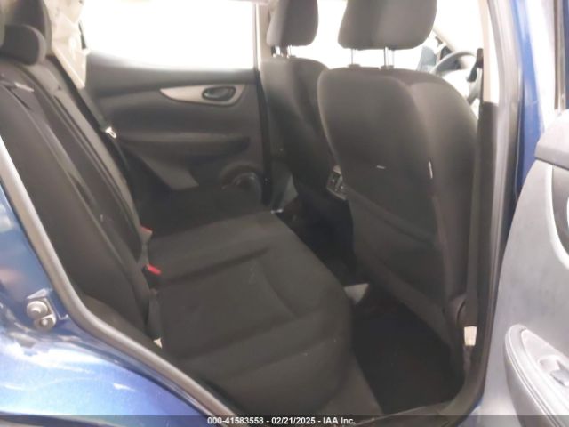 JN1BJ1CR3KW340350 Nissan Rogue Sport S