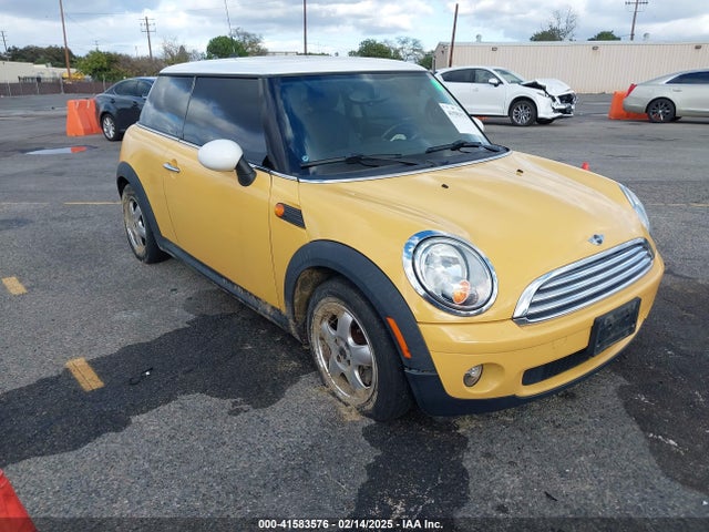 2007 MINI COOPER WMWMF33577TT54659 Photo 0
