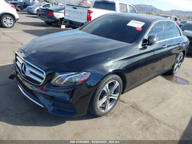 WDDZF4JBXKA549463 Mercedes-Benz E 300