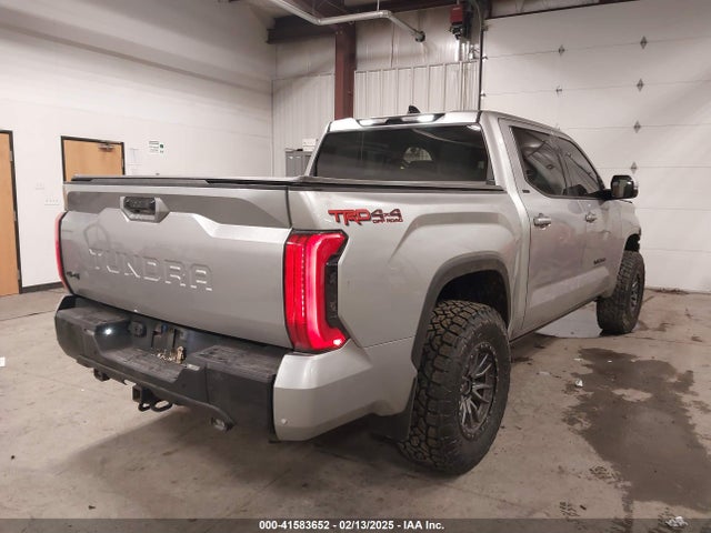 5TFLA5DB7NX048368 Toyota Tundra Crewmax Sr/crewmax Sr5
