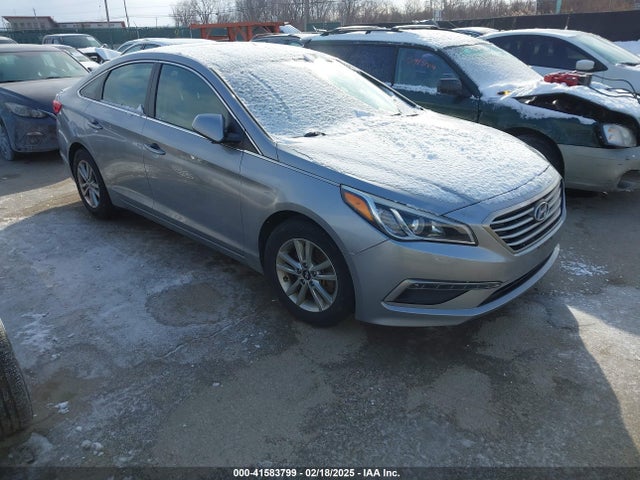 Hyundai SONATA SE 2015 5NPE24AF6FH211046 Image 1