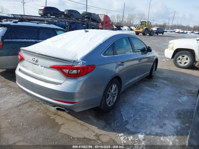 Hyundai SONATA SE 2015 5NPE24AF6FH211046 Image 4