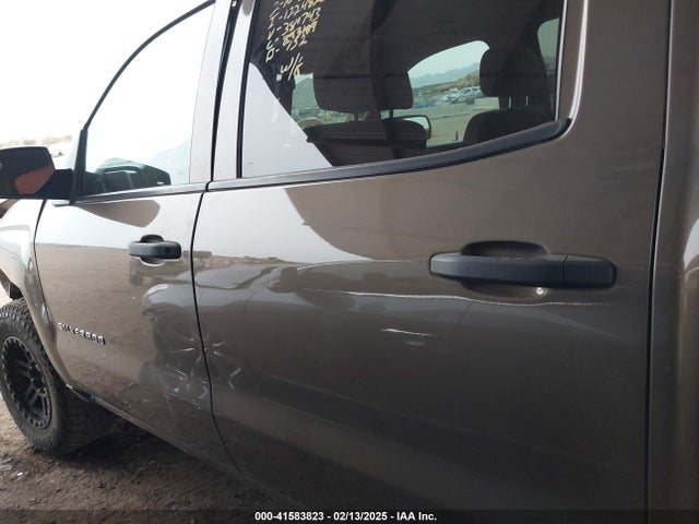 3GCUKREH6EG381743 Chevrolet Silverado 1500 1lt