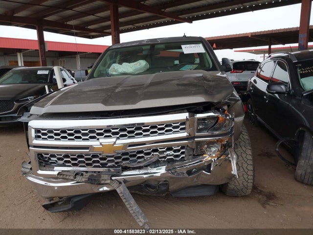 3GCUKREH6EG381743 Chevrolet Silverado 1500 1lt