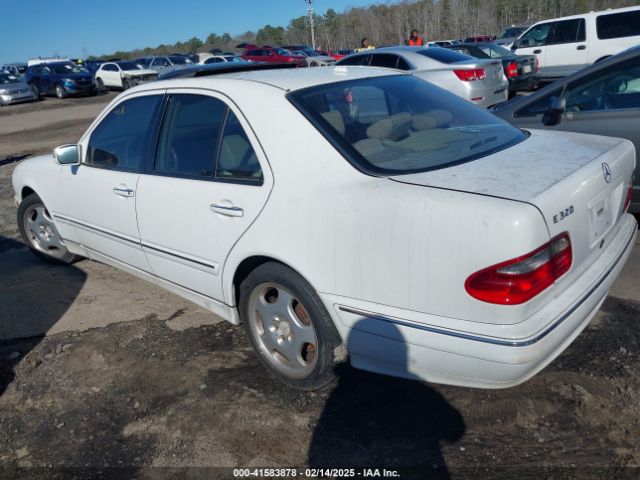 2001 MERCEDES-BENZ E 320 WDBJF65J51B207110 Photo 2