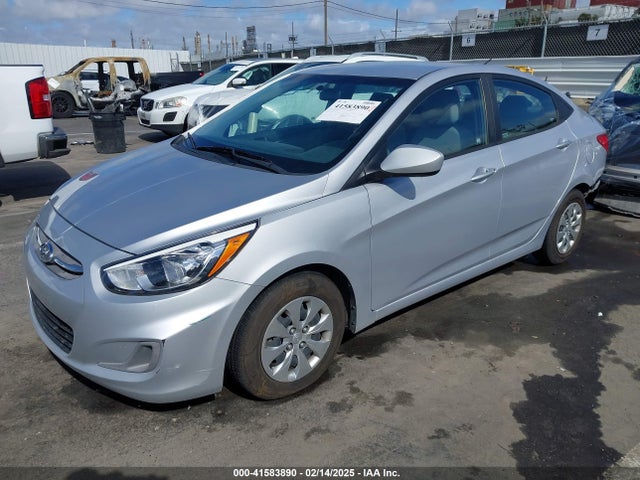 Hyundai ACCENT SE 2017 KMHCT4AE1HU300541 Image 2
