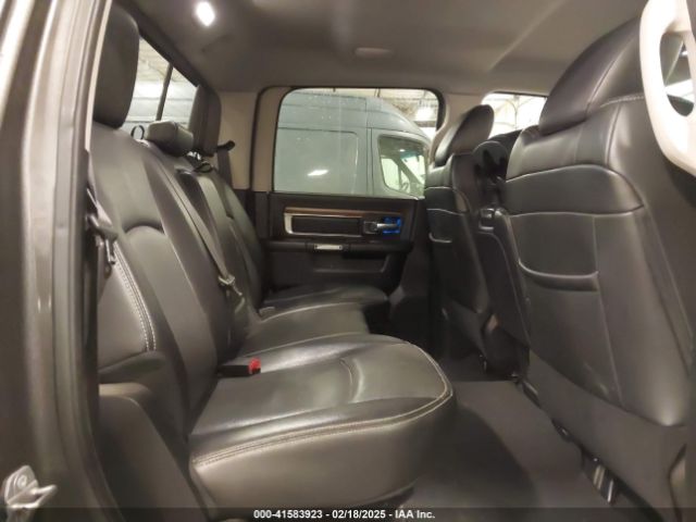 1C6RR7NT5FS700125 RAM 1500 Laramie