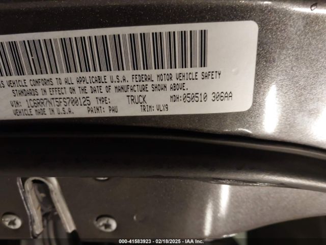 1C6RR7NT5FS700125 RAM 1500 Laramie