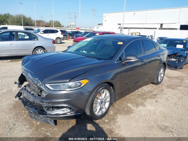 3FA6P0HDXHR372850 Ford FUSION SE