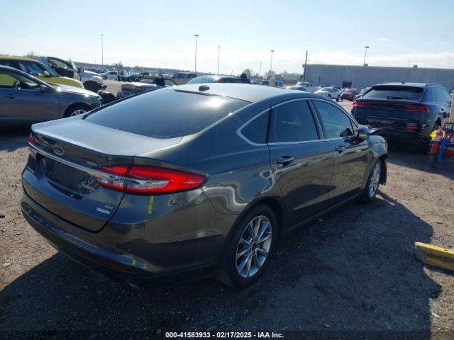 3FA6P0HDXHR372850 Ford FUSION SE