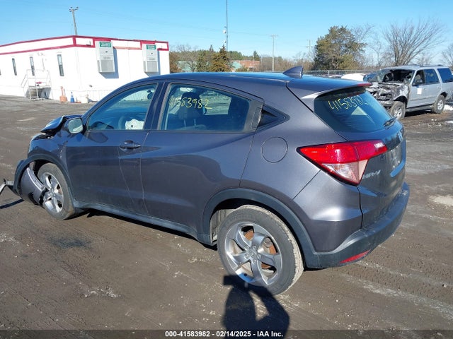 Honda HR-V LX 2017 3CZRU6H31HG701063 Image 3
