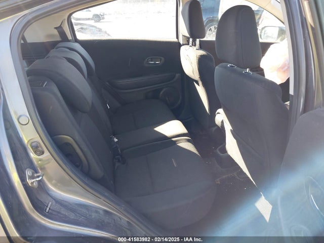 Honda HR-V LX 2017 3CZRU6H31HG701063 Image 8