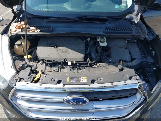 1FMCU9GD9HUA98041 Ford ESCAPE SE