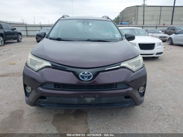 2T3ZFREV8JW420407 Toyota RAV4 LE