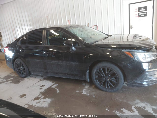 4S3BNAH65J3031611 Subaru Legacy 2.5i Premium
