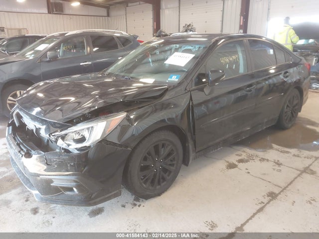 4S3BNAH65J3031611 Subaru Legacy 2.5i Premium