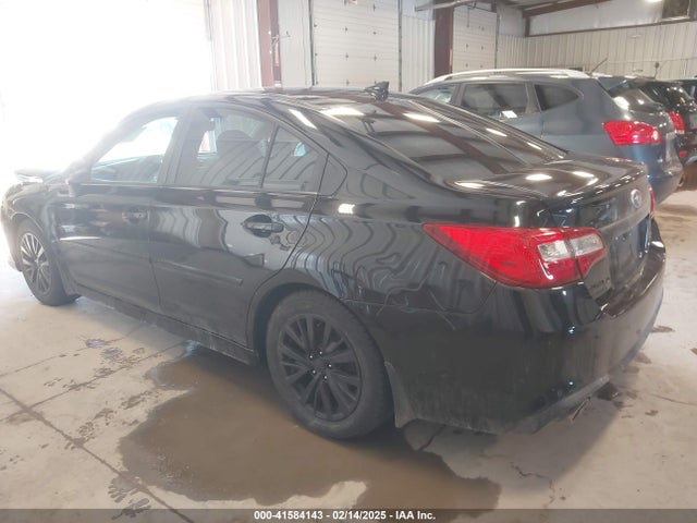 4S3BNAH65J3031611 Subaru Legacy 2.5i Premium