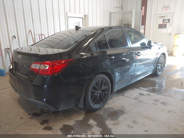 4S3BNAH65J3031611 Subaru Legacy 2.5i Premium