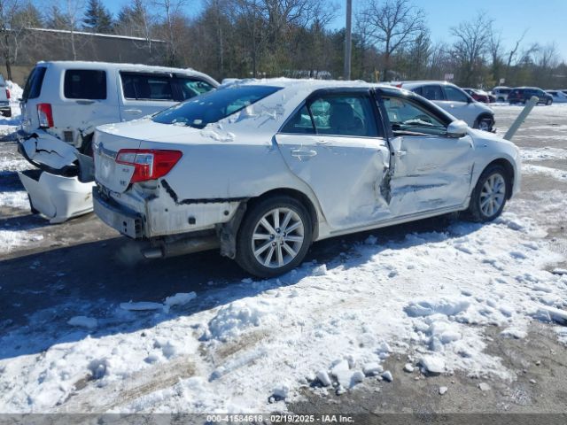 4T1BD1FK3EU106319 Toyota Camry Hybrid Xle