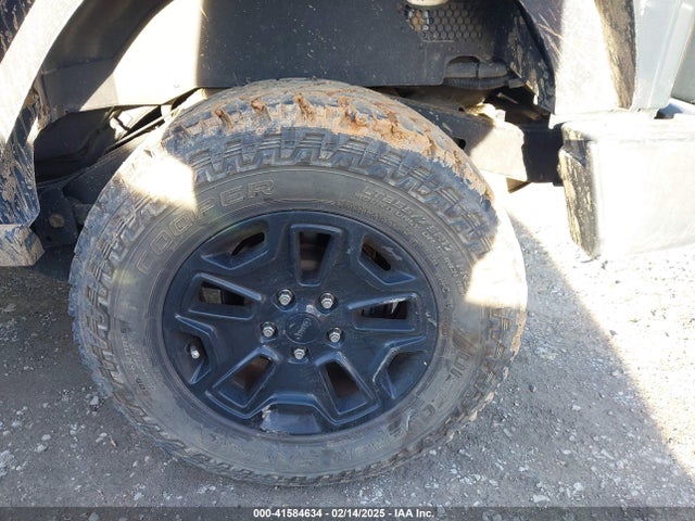 2016 Jeep Wrangler Unlimited Willys Wheeler მანქანა იყიდება აუქციონზე, vin: 1C4BJWDG8GL191000, აუქციონის ნომერი: 41584634
