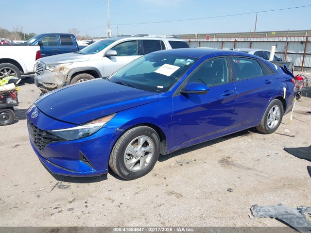 KMHLL4AG4MU195635 Hyundai ELANTRA SE