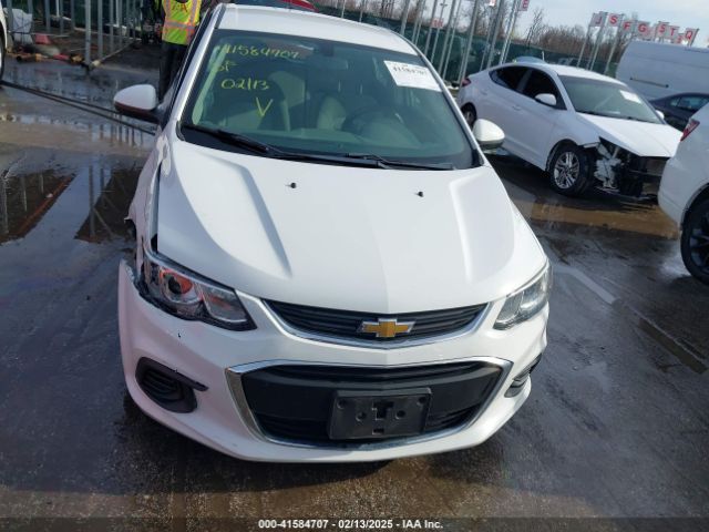 1G1JG6SH5H4137745 Chevrolet Sonic Lt Auto