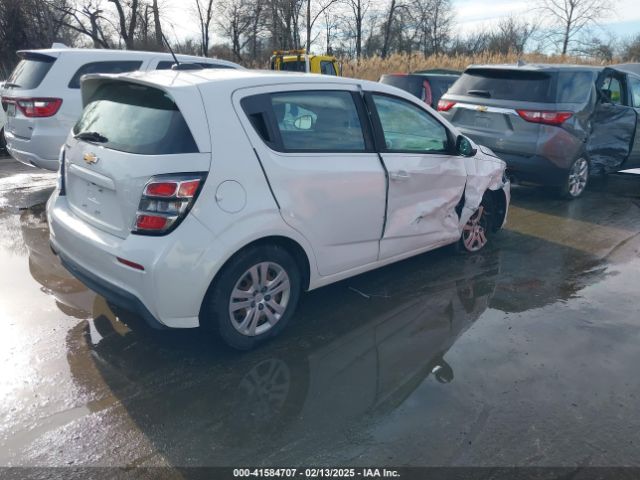 1G1JG6SH5H4137745 Chevrolet Sonic Lt Auto