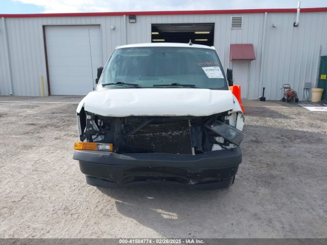 1GCWGBFP1M1240017 Chevrolet Express Cargo Rwd 2500 Extended Wheelbase Wt