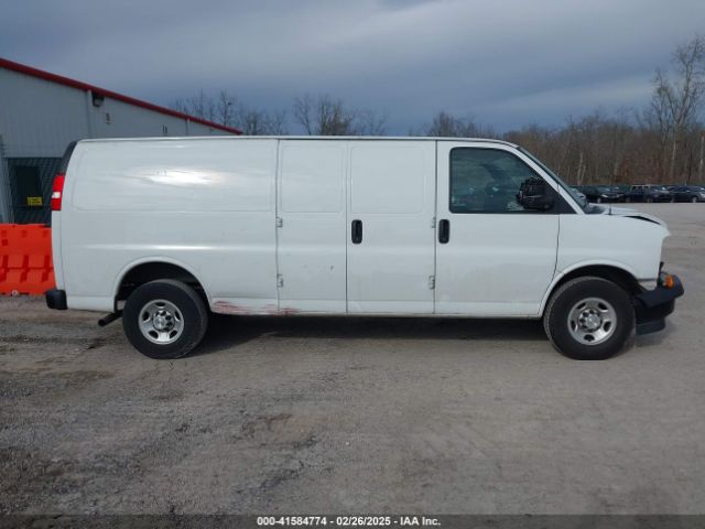1GCWGBFP1M1240017 Chevrolet Express Cargo Rwd 2500 Extended Wheelbase Wt