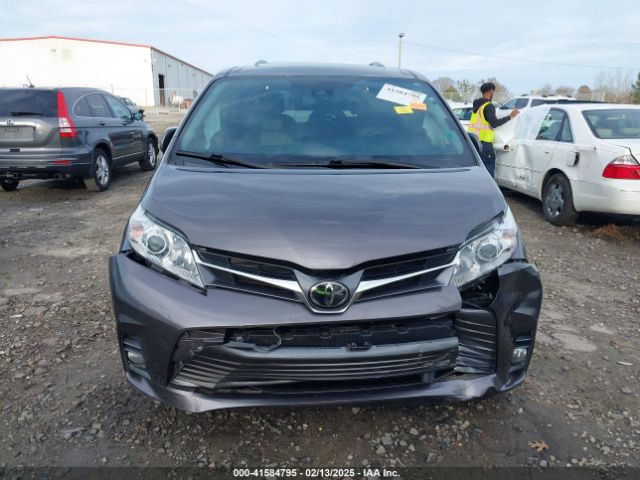 5TDYZ3DCXLS074767 Toyota SIENNA XLE