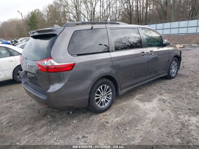 5TDYZ3DCXLS074767 Toyota SIENNA XLE
