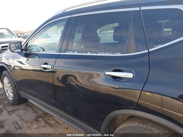 Nissan ROGUE SV 2018 KNMAT2MV7JP510609 Image 14
