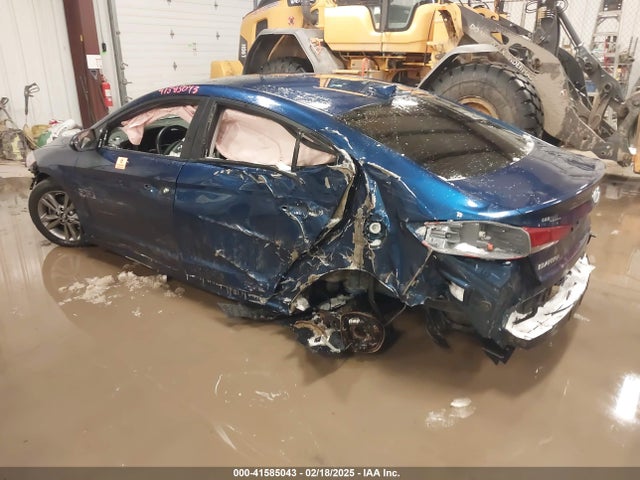 5NPD84LF3HH211242 Hyundai ELANTRA SE