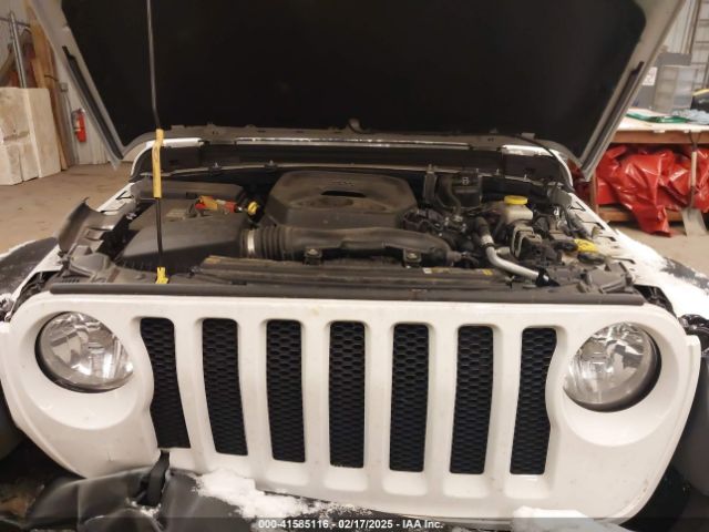 1C4HJXDN8MW813202 Jeep Wrangler Unlimited Sport S 4x4