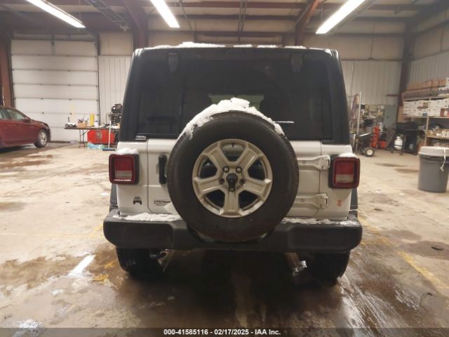 1C4HJXDN8MW813202 Jeep Wrangler Unlimited Sport S 4x4