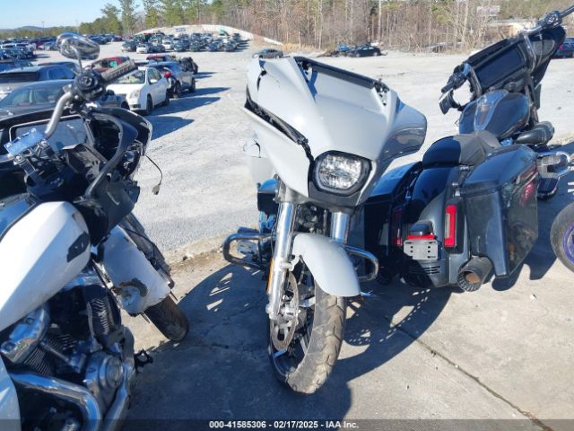 2024 HARLEY-DAVIDSON FLHX 1HD1KB716RB647530 Photo 4