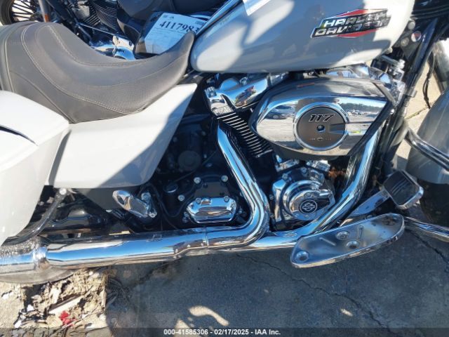 2024 HARLEY-DAVIDSON FLHX 1HD1KB716RB647530 Photo 7