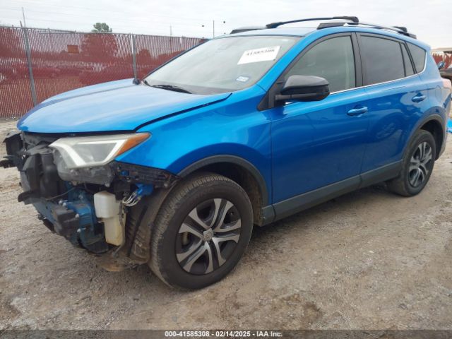 JTMZFREV1JJ152654 Toyota RAV4 LE