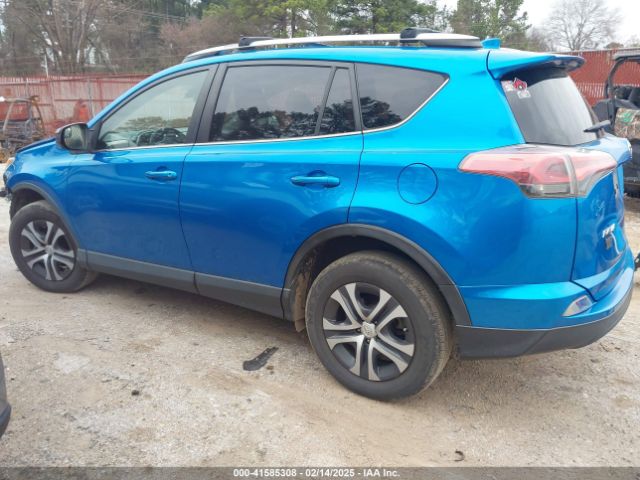 JTMZFREV1JJ152654 Toyota RAV4 LE