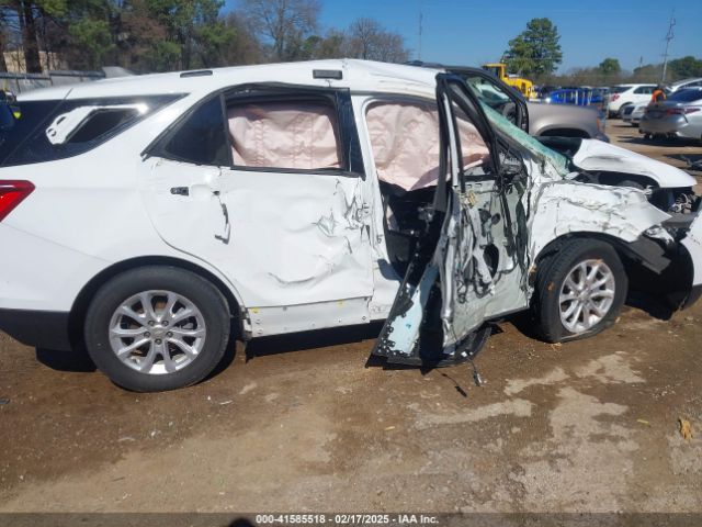 3GNAXJEV5JS532338 Chevrolet EQUINOX LT