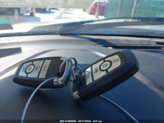 3FA6P0G78JR149207 Ford FUSION S