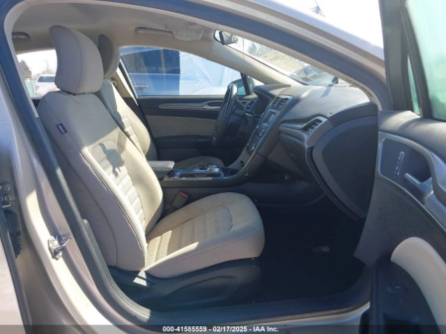 3FA6P0G78JR149207 Ford FUSION S