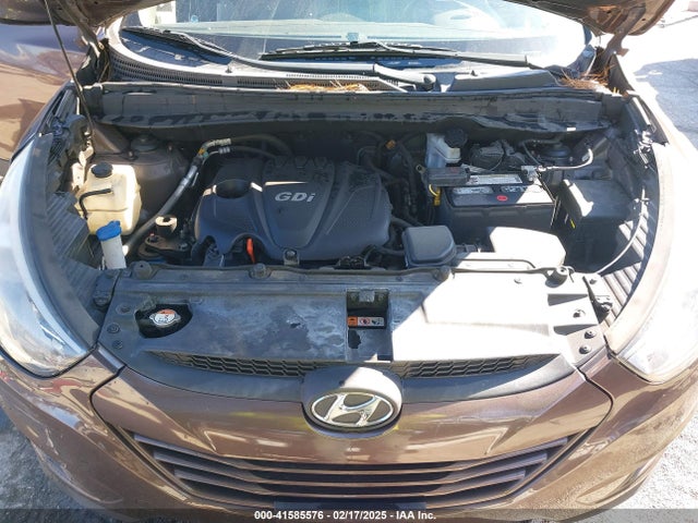 Hyundai TUCSON SE 2014 KM8JUCAGXEU863177 Image 10