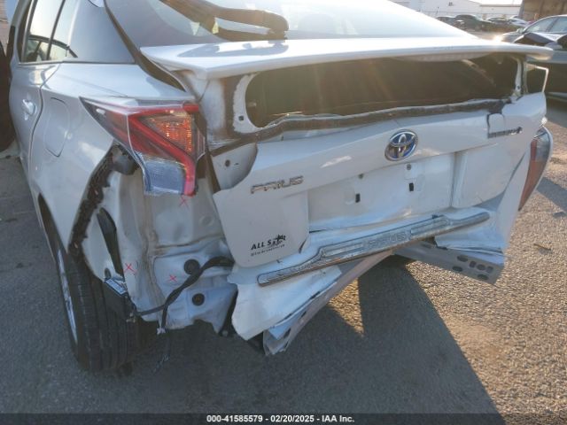 JTDKARFU3H3034271 Toyota Prius Four