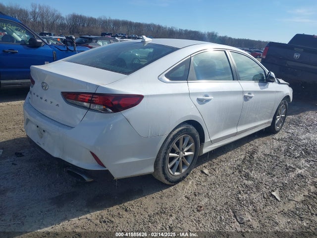5NPE24AF5KH740594 Hyundai SONATA SE