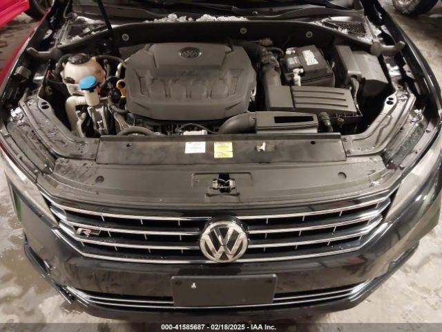 1VWAA7A3XJC039386 Volkswagen Passat 2.0t R-line/2.0t S