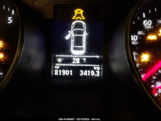 1VWAA7A3XJC039386 Volkswagen Passat 2.0t R-line/2.0t S