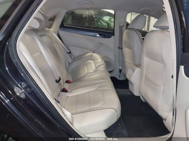 1VWAA7A3XJC039386 Volkswagen Passat 2.0t R-line/2.0t S
