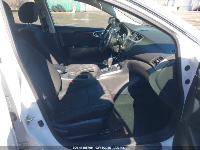 3N1AB7AP1KL619072 Nissan SENTRA SV