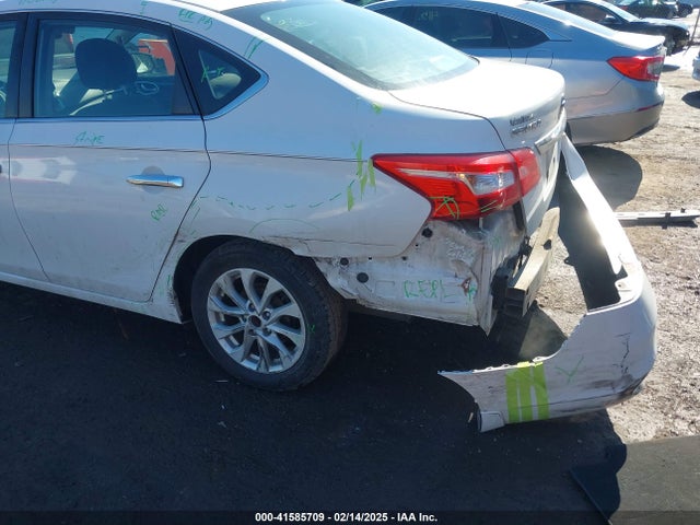 3N1AB7AP1KL619072 Nissan SENTRA SV